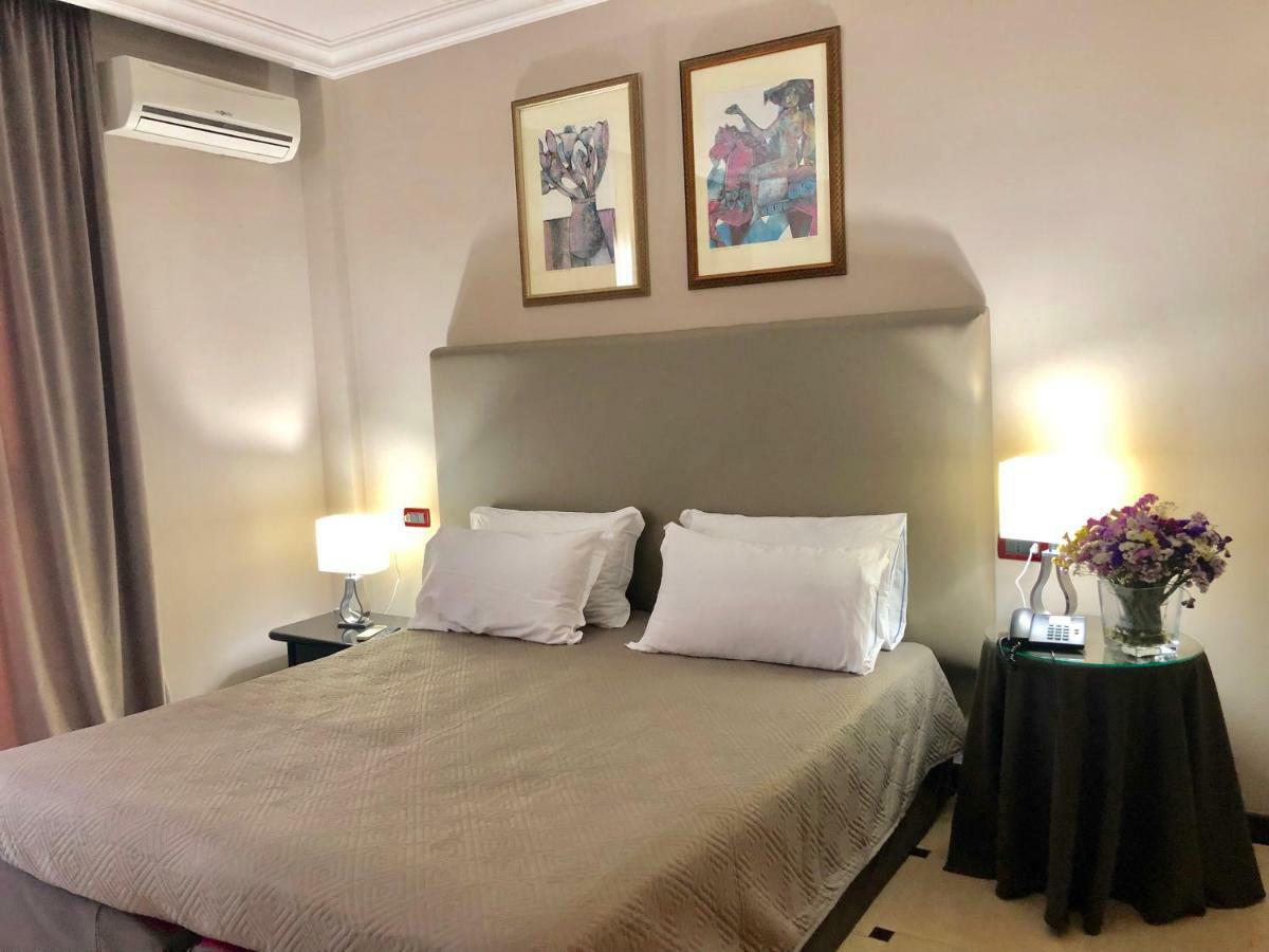 Domizia Palace Hotel Baia Domizia Ngoại thất bức ảnh